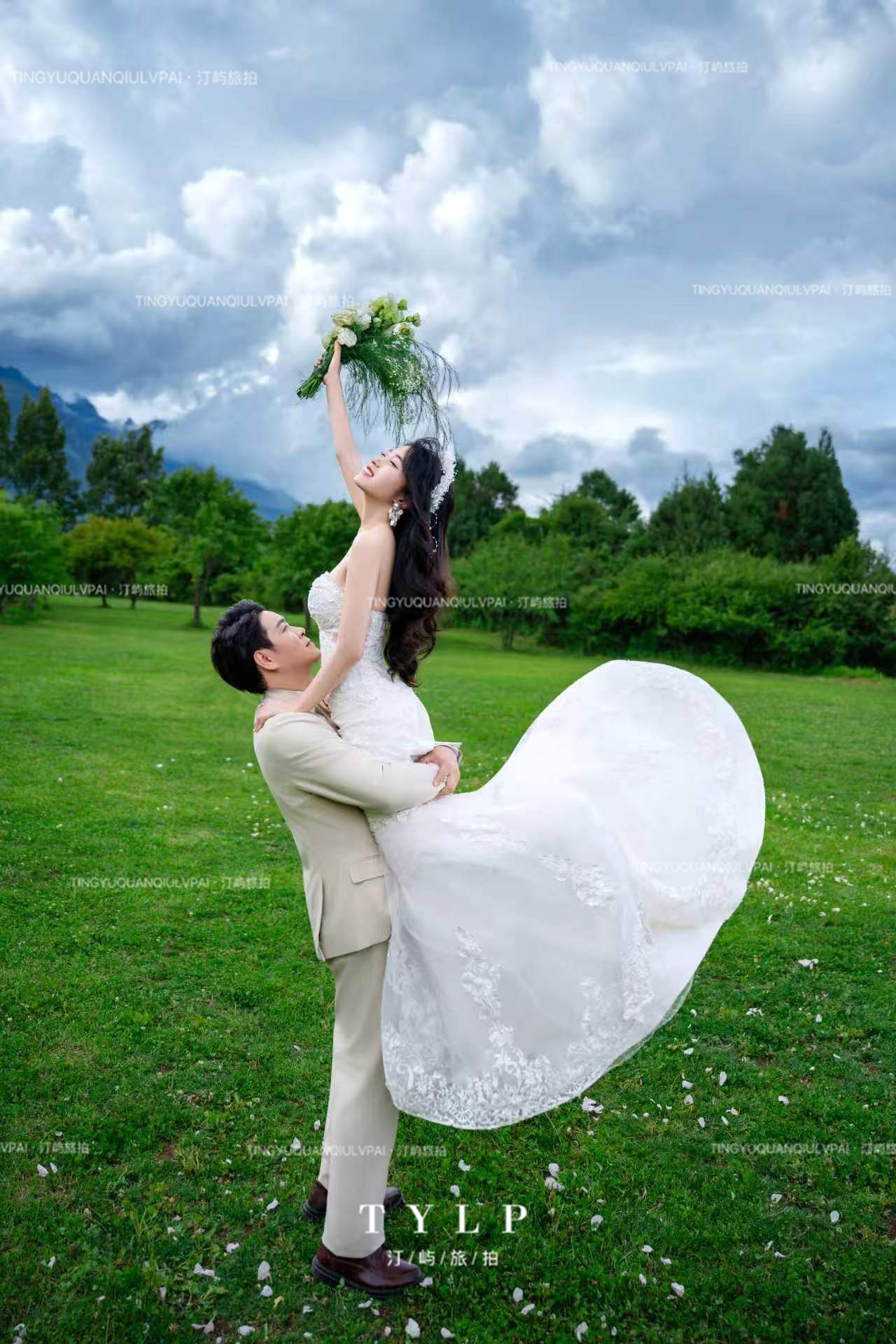 a78d3d3eb5351a66ff07990413d90633.jpg