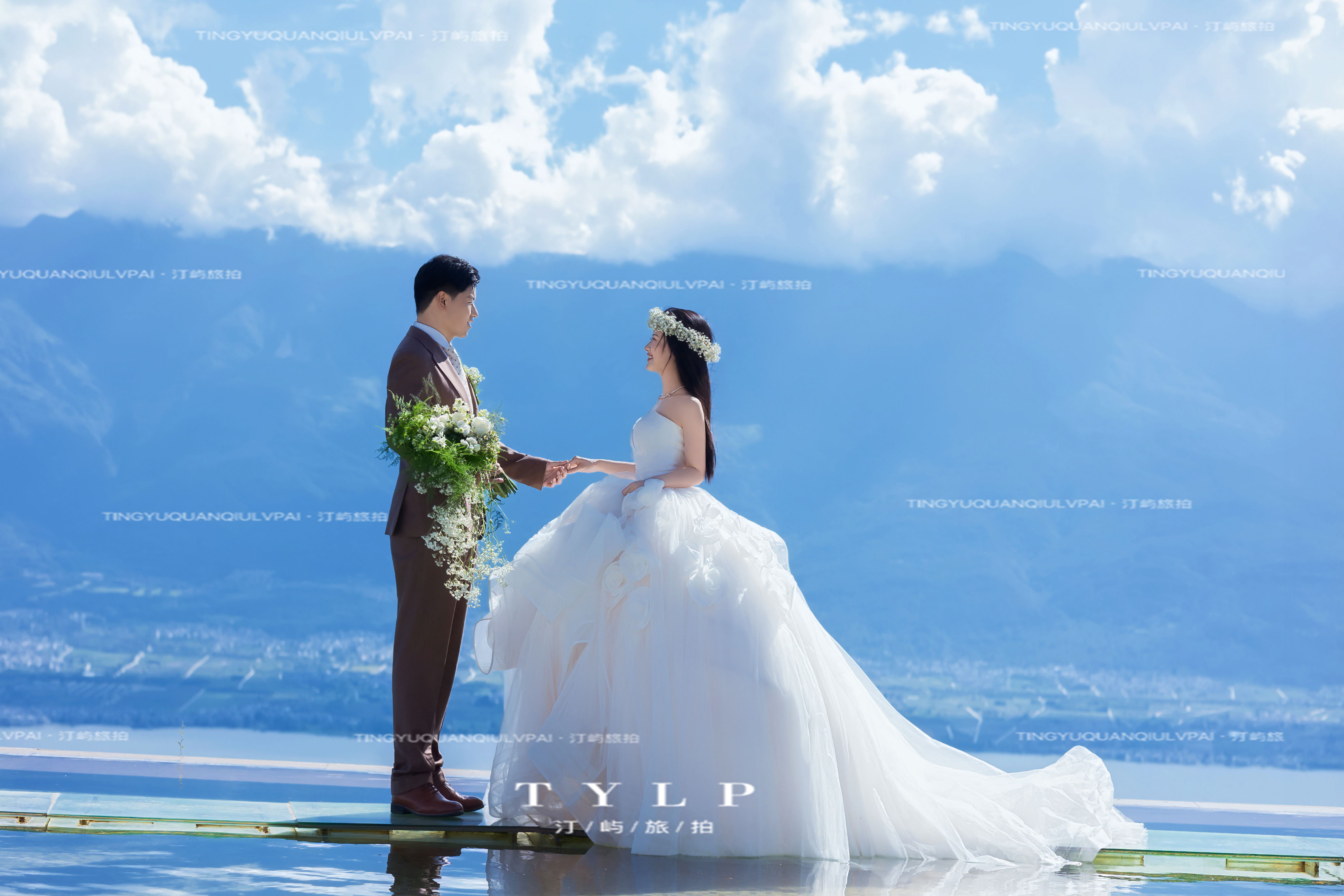 89687f82f9535b21f8bbf27cfa22de67.jpg